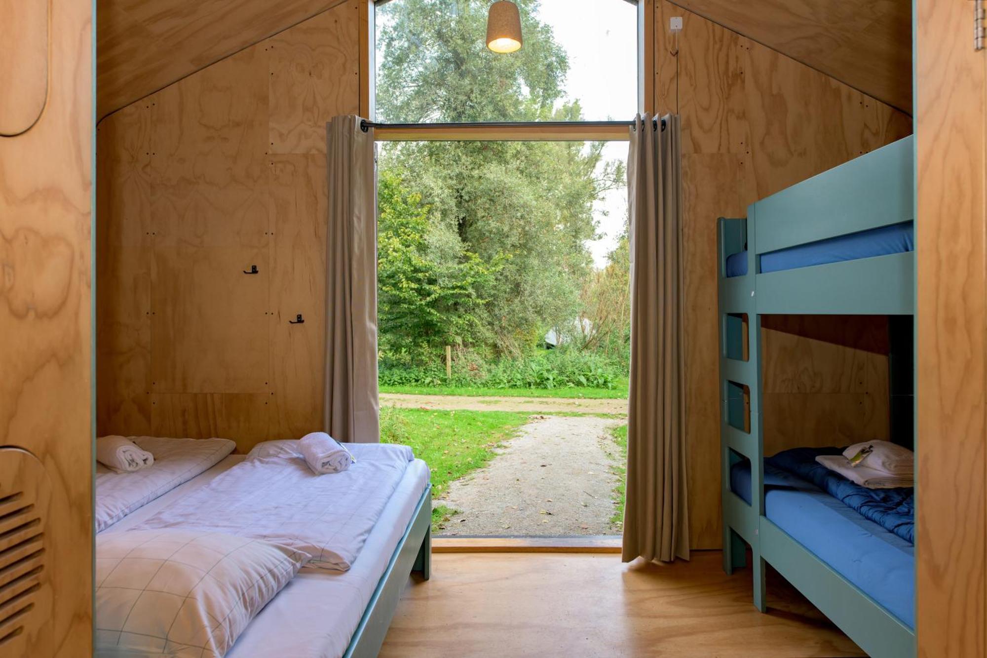 Stayokay Hostel Dordrecht - Nationaal Park De Biesbosch الغرفة الصورة